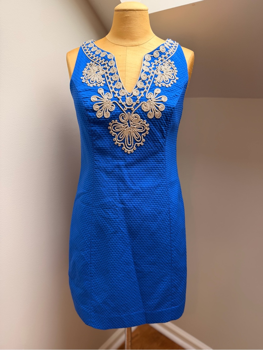 Lilly Pulitzer Gabby Shift Dress in Royal Blue with Gold Embroidery 100% Cotton